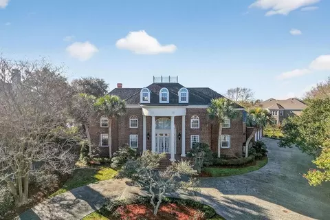 31 English Turn Dr, New Orleans, LA 70131