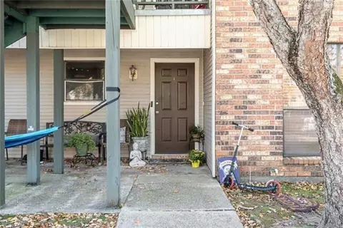 1826 S Brightside View Dr #E, Baton Rouge, LA 70820