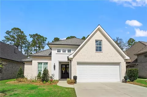 124 Natchez Ct, Covington, LA 70433
