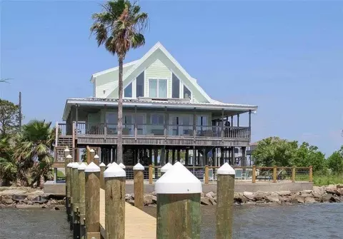 25694 Chef Menteur Hwy, New Orleans, LA 70129