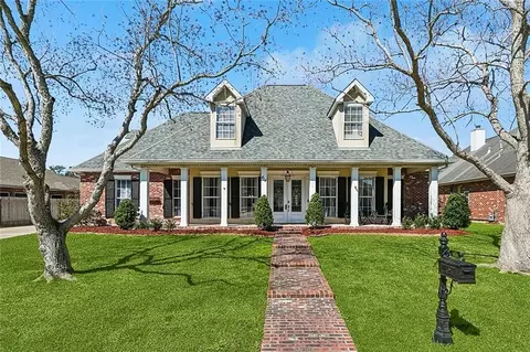414 Doctor Gorman Dr, Belle Chasse, LA 70037