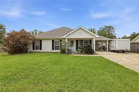 11292 Zephyr Dr, Tickfaw, LA 70466
