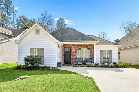 820 Joans St, Mandeville, LA 70448