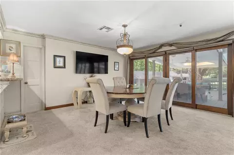 Dining - 17239 Three Rivers Rd, Covington, LA 70435 photo 3 of 3