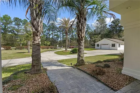 Exterior - 17239 Three Rivers Rd, Covington, LA 70435 photo 9 of 16
