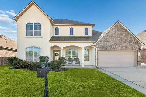 436 E Lakeshore Vlg, Slidell, LA 70461