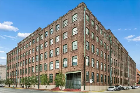 1107 S Peters St #302, New Orleans, LA 70130