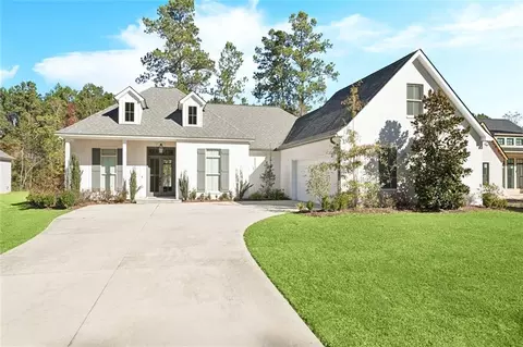 375 Rue Charlotte Rd, Madisonville, LA 70447