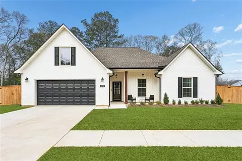 39728 Farming Ln, Pearl River, LA 70452