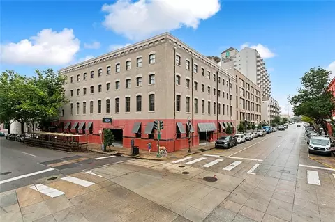 333 Julia St #325, New Orleans, LA 70130