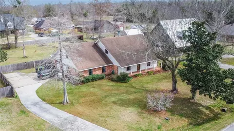 120 Oakland Ct, Garyville, LA 70051