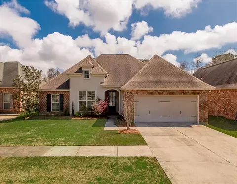 632 Brown Thrasher N Loop, Madisonville, LA 70447