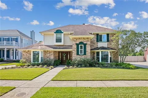41 Kings Canyon Dr, New Orleans, LA 70131