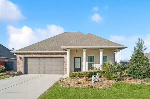 28117 Loiret Ct, Ponchatoula, LA 70454