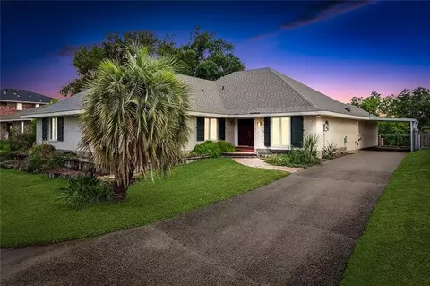 20737 Old Spanish Trl, New Orleans, LA 70126