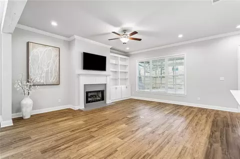 Living - 2373 Bradbury Pl, Covington, LA 70433 photo 3 of 3