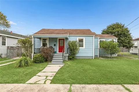 29 Sonia Pl, Jefferson, LA 70121