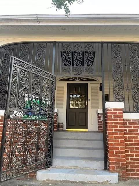 1534 Monroe St, New Orleans, LA 70118