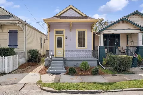 8314 Willow St, New Orleans, LA 70118