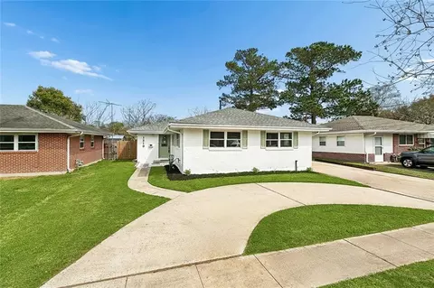 1213 Mason Smith St, Metairie, LA 70003