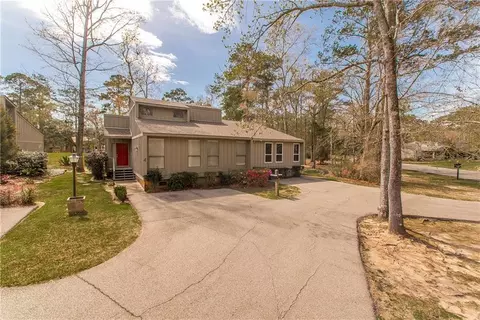 640 Tete Lours Dr #4, Mandeville, LA 70471