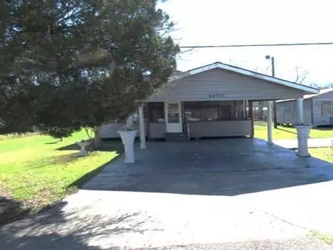 44575 Braud St, Sorrento, LA 70778
