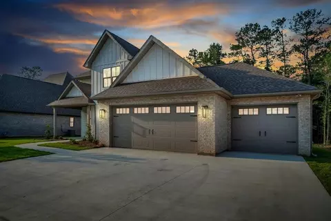 5053 Twin River Pl, Covington, LA 70433