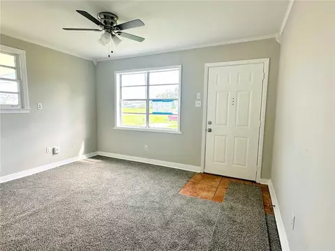Living - 407 Pollock Pl, Kenner, LA 70062 photo 1 of 1