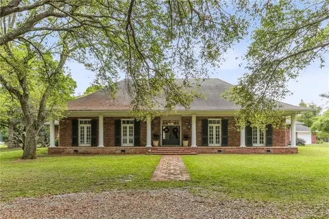 421 Starling Dr, Slidell, LA 70461