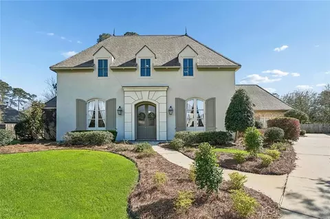 108 Woodstone Dr, Mandeville, LA 70471