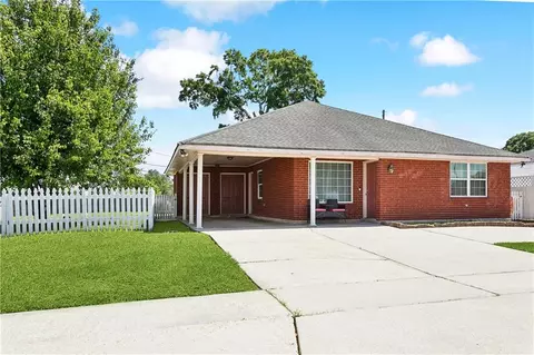 2433 Congressman Hebert Drive Dr, Chalmette, LA 70043