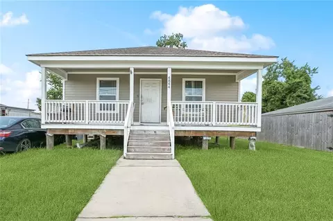 4844 Cardenas Dr, New Orleans, LA 70127