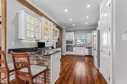 Kitchen - 637 Weston Way, Covington, LA 70433 photo 3 of 3