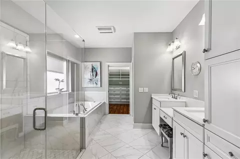 Bath - 637 Weston Way, Covington, LA 70433 photo 1 of 5