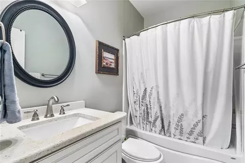 Bath - 637 Weston Way, Covington, LA 70433 photo 5 of 5