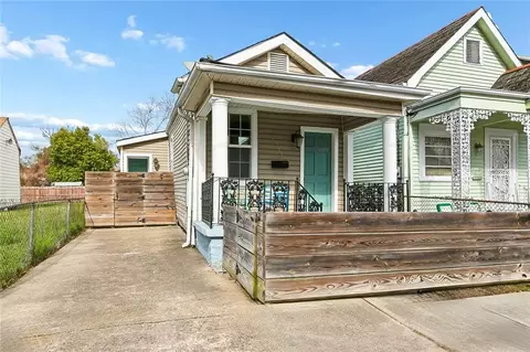 8511 Cohn St, New Orleans, LA 70118