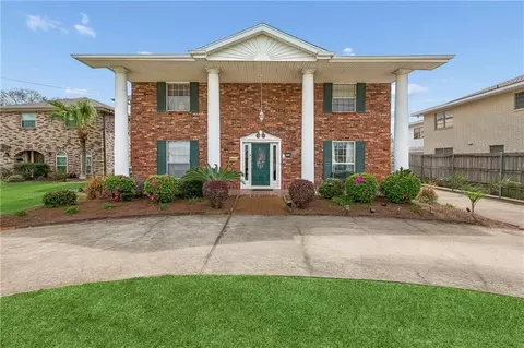 4924 Sanford St, Metairie, LA 70006