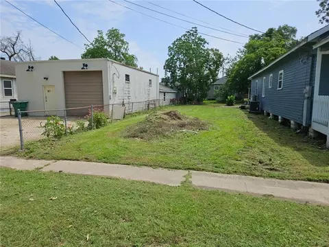 707 Ave A Ave, Marrero, LA 70072