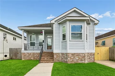 5025 Pauger St, New Orleans, LA 70122