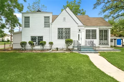 2410 Gentilly Blvd, New Orleans, LA 70122