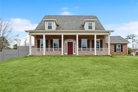 1085 Claire Dr, Slidell, LA 70461