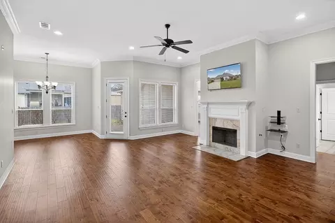 Living - 100 April Ct, Covington, LA 70433 photo 1 of 5