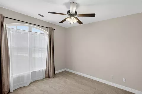 Bedroom - 100 April Ct, Covington, LA 70433 photo 3 of 6