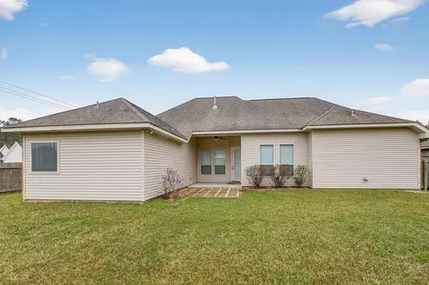 Exterior - 100 April Ct, Covington, LA 70433 photo 4 of 4