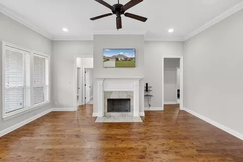 Living - 100 April Ct, Covington, LA 70433 photo 5 of 5