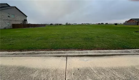 118 Beau Pl, Des Allemands, LA 70030