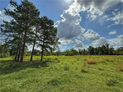 43058 Happywoods Rd, Hammond, LA 70403