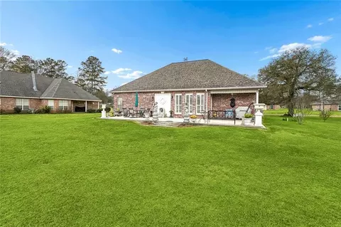 Exterior - 604 Christopher Ln, Amite, LA 70422 photo 4 of 5