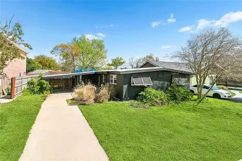 9209 Melrose Ln, River Ridge, LA 70123