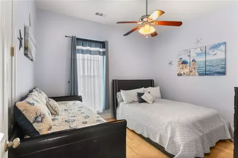Bedroom - 89 Lakeview Dr, Slidell, LA 70458 photo 4 of 5